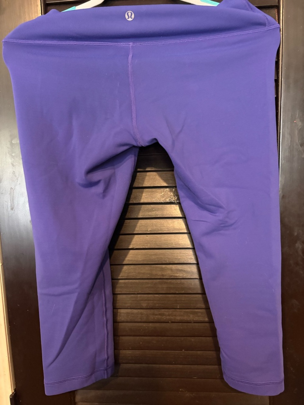 lululemon athletica Purple Cropped Leggings and sports bra size 6/8